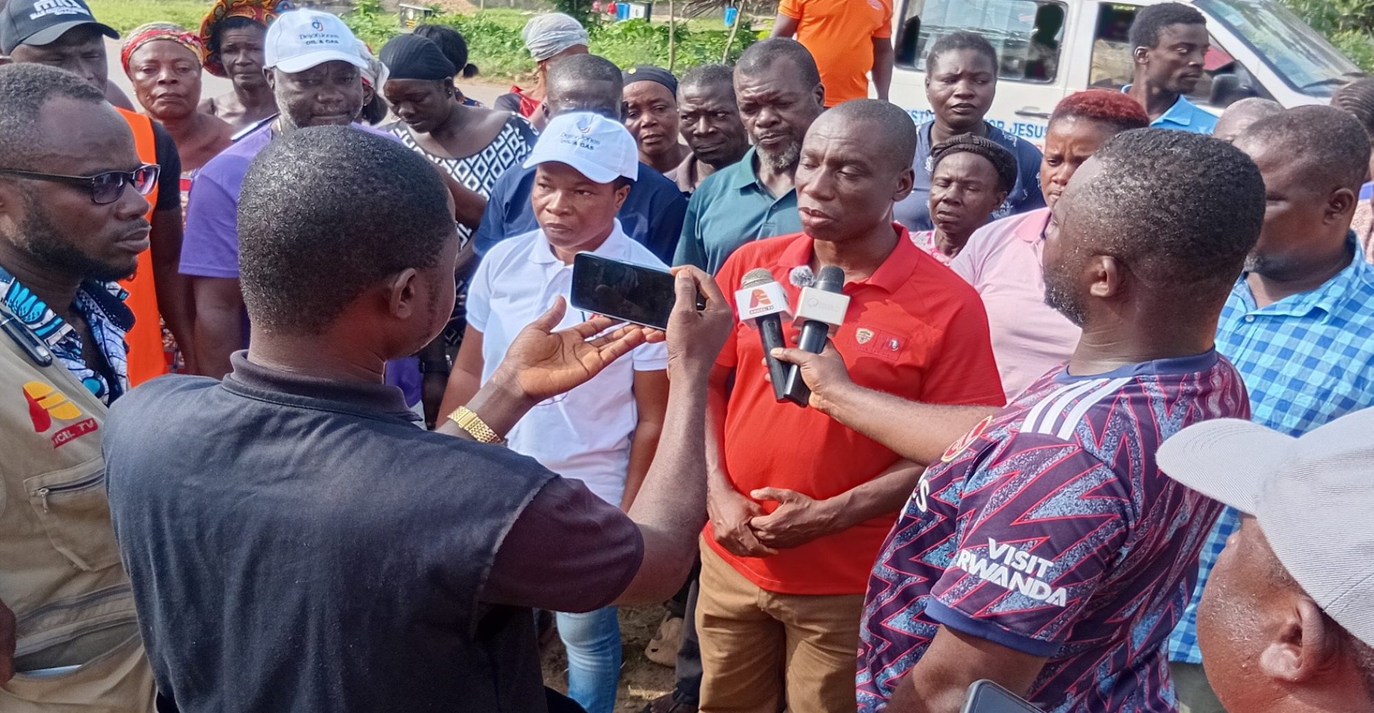 CLEANUP EXERCISE AT GOMOA MANGOASE ELECTORIAL AREA