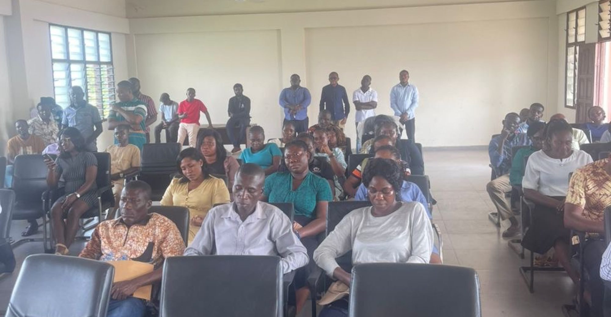 photo_5816825314972208028_y