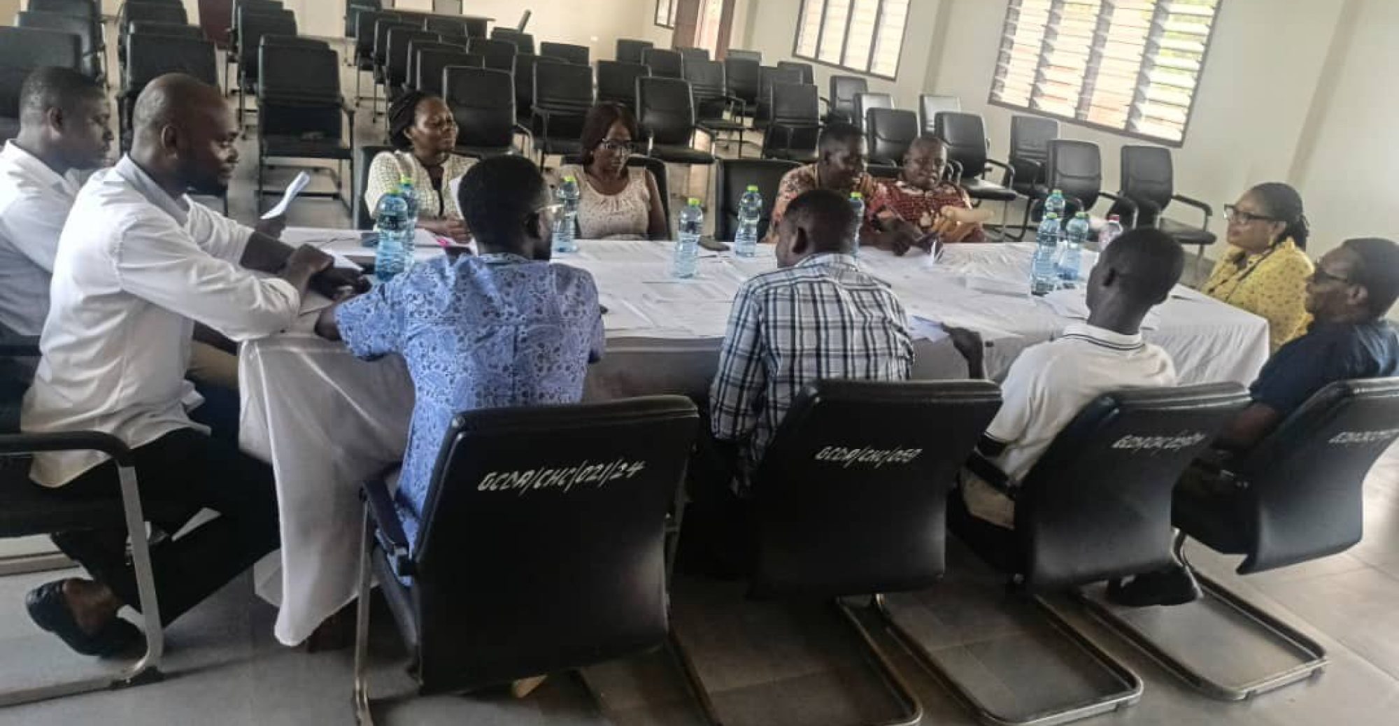 photo_5845920213709294514_y