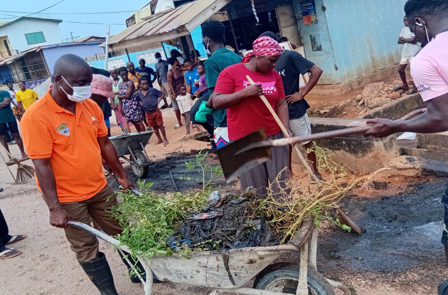 NATIONAL SANITATION DAY CLEAN UP EXERCISE – Gomoa Central District Assembly