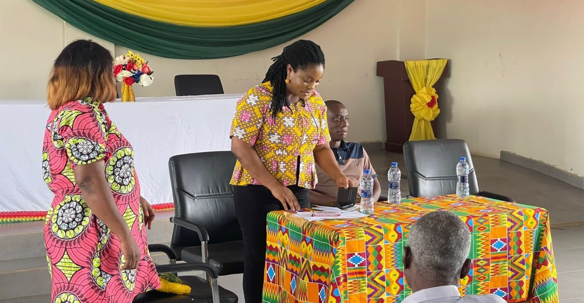 photo_5994790304243977000_y