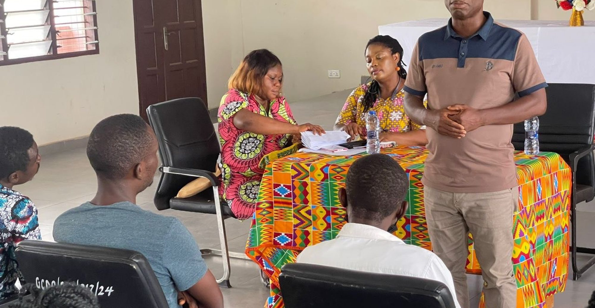 photo_5994790304243977001_y