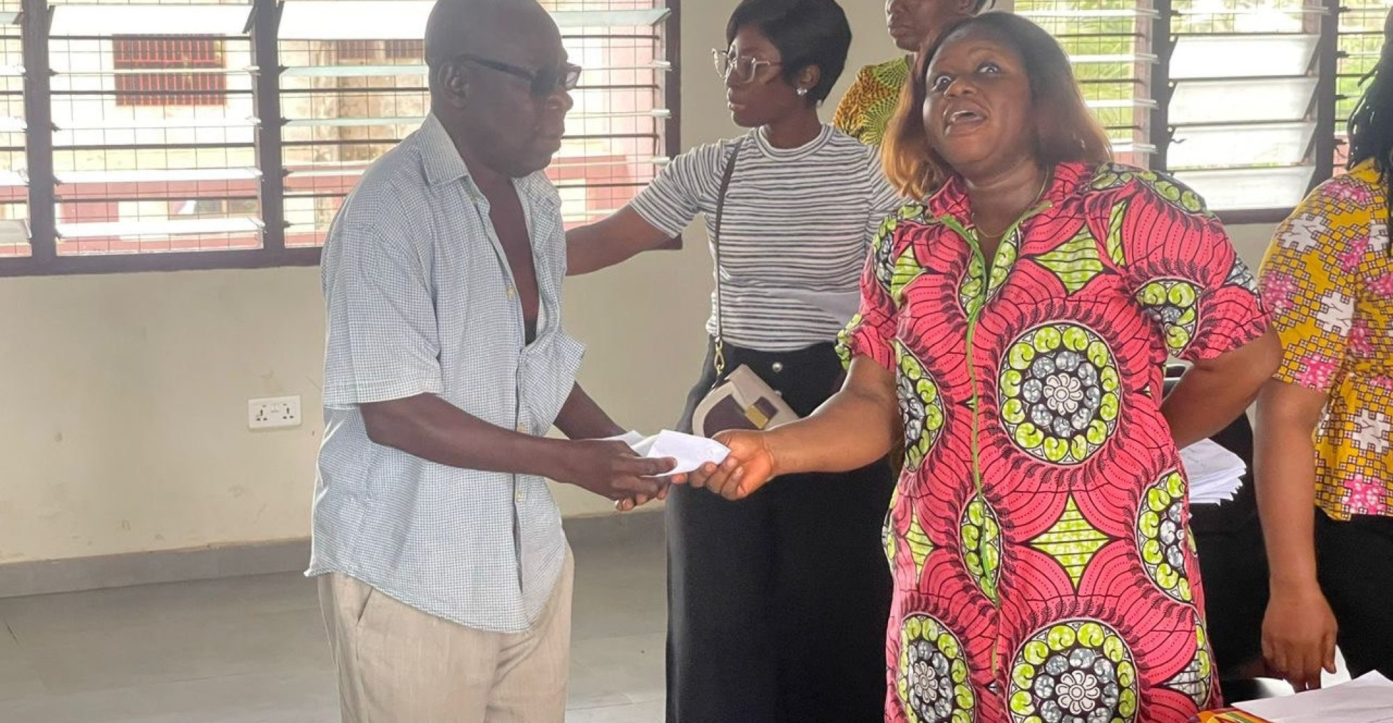 photo_5994790304243977007_y