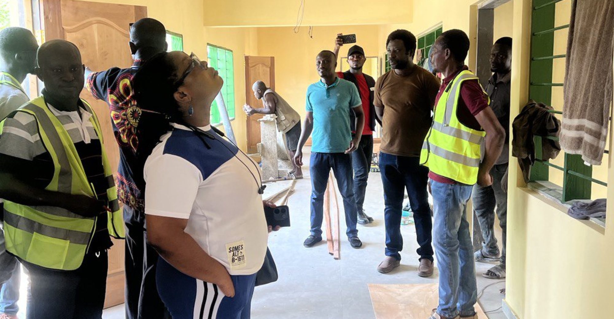 photo_5848226005556857981_y