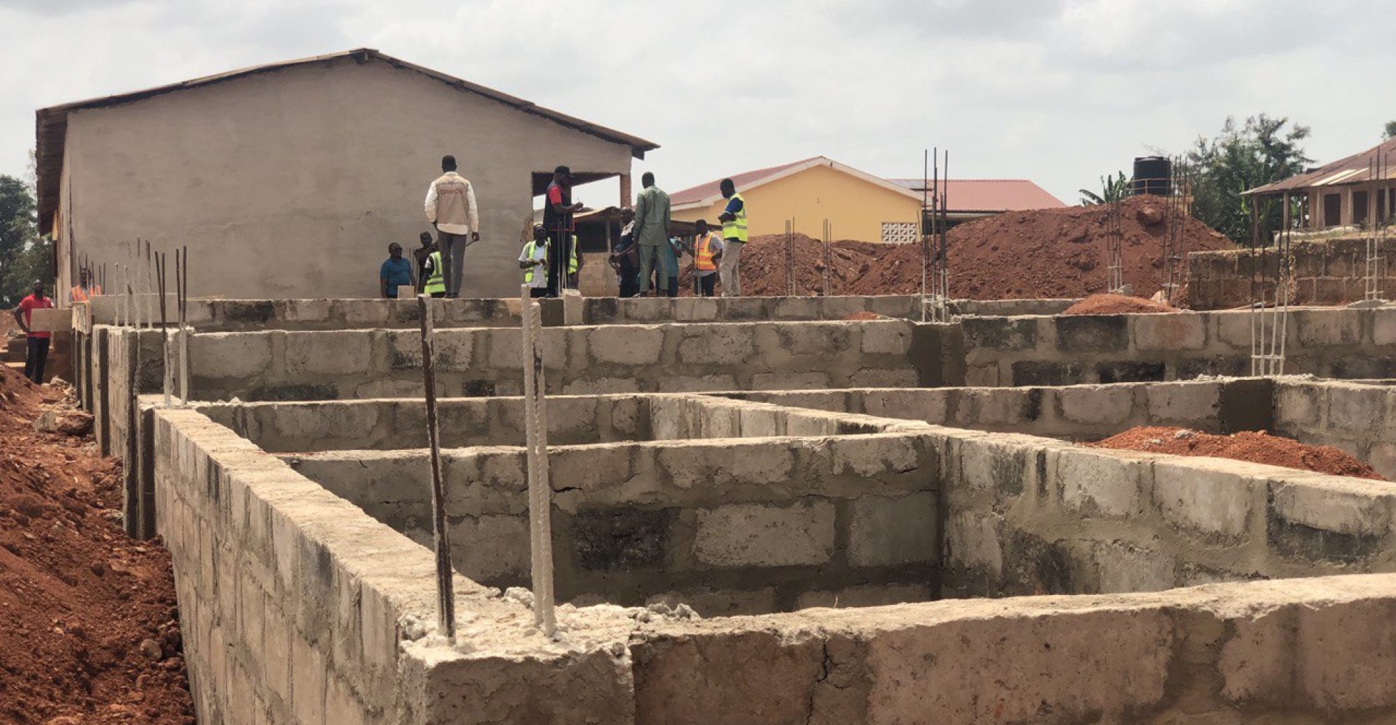 photo_5848226005556857993_y