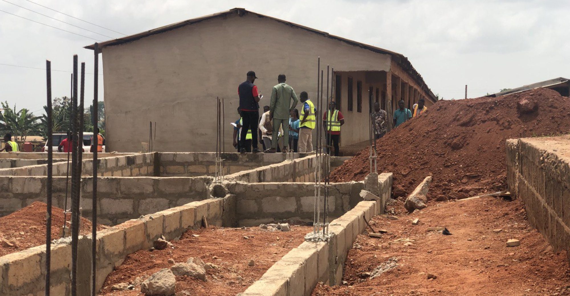 photo_5848226005556857995_y