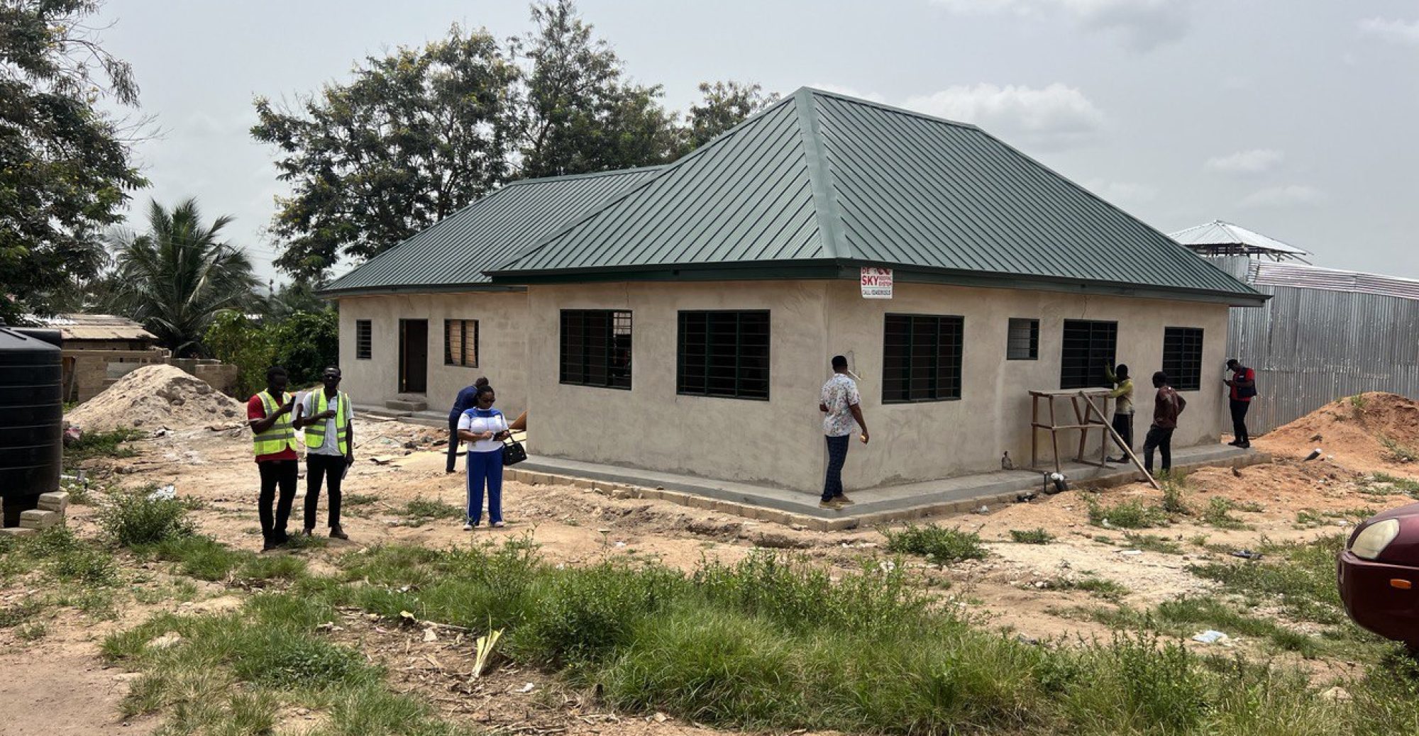 EXPANSION AND FURNISHING OF 1 NO. CHPS COMPOUND TO HEALTH CENTRE AT GOMOA EKWAMKROM