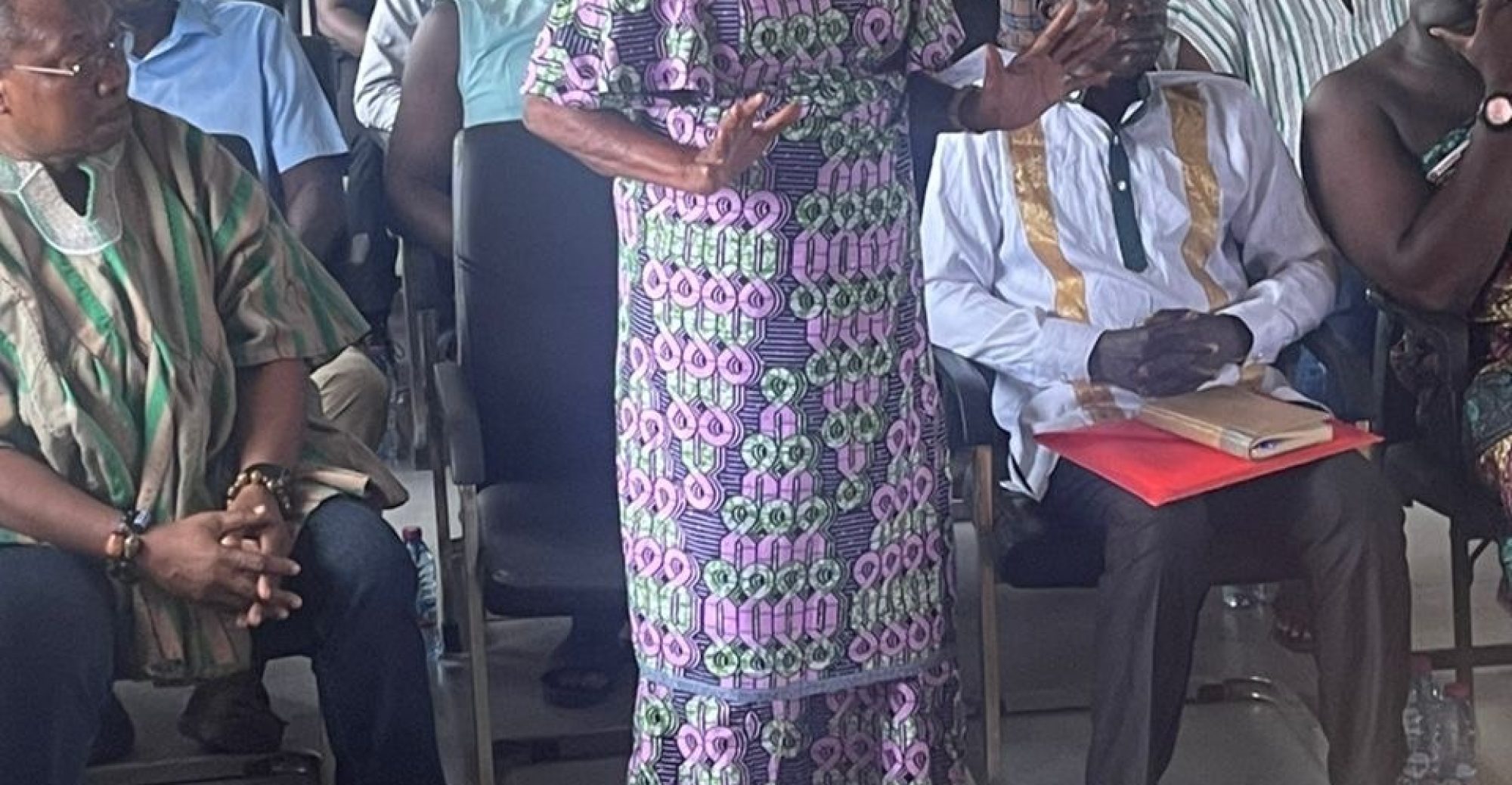 photo_5965227511769664887_y