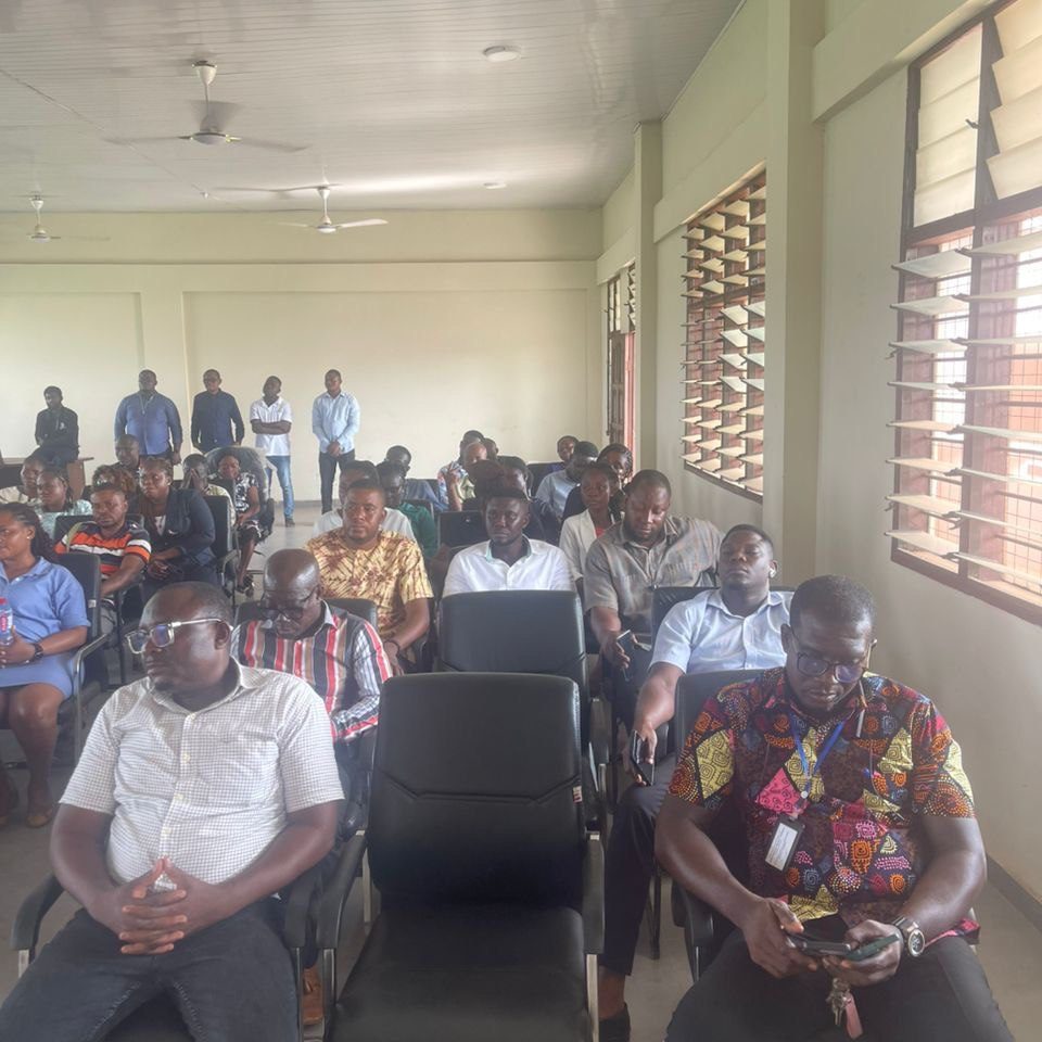 photo_5816825314972208024_y