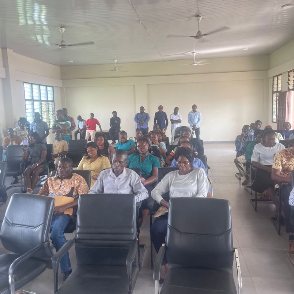 photo_5816825314972208028_y