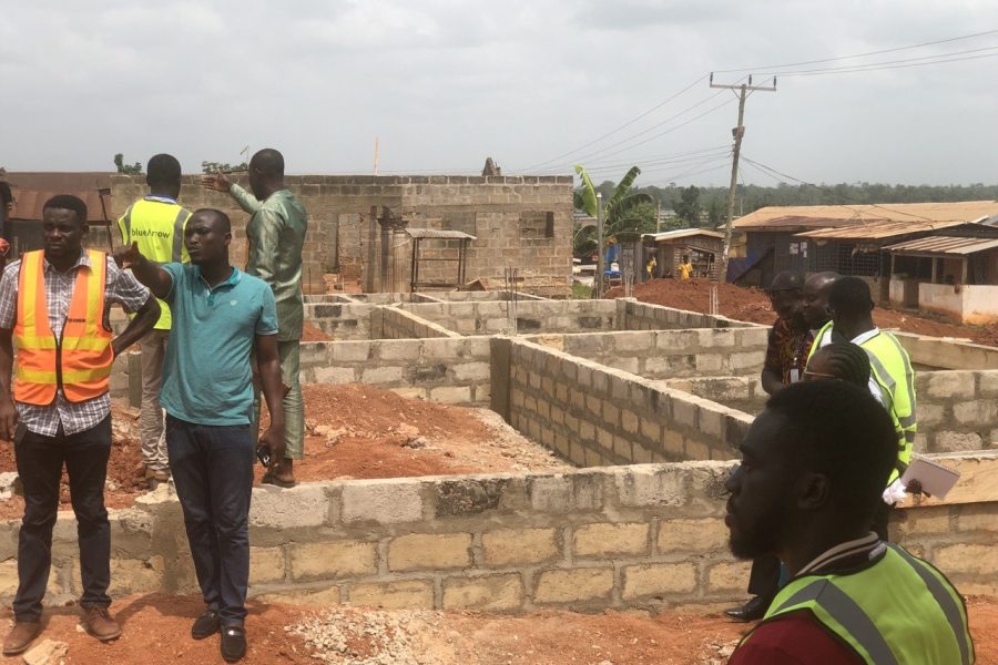 photo_5848226005556857994_y