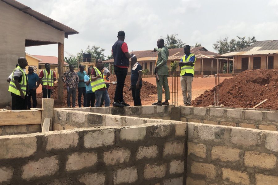 photo_5848226005556857996_y