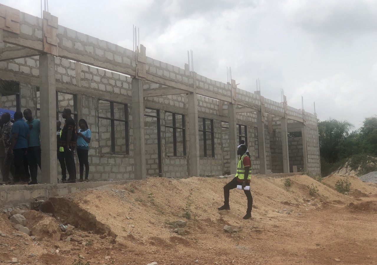 photo_5848226005556857997_y