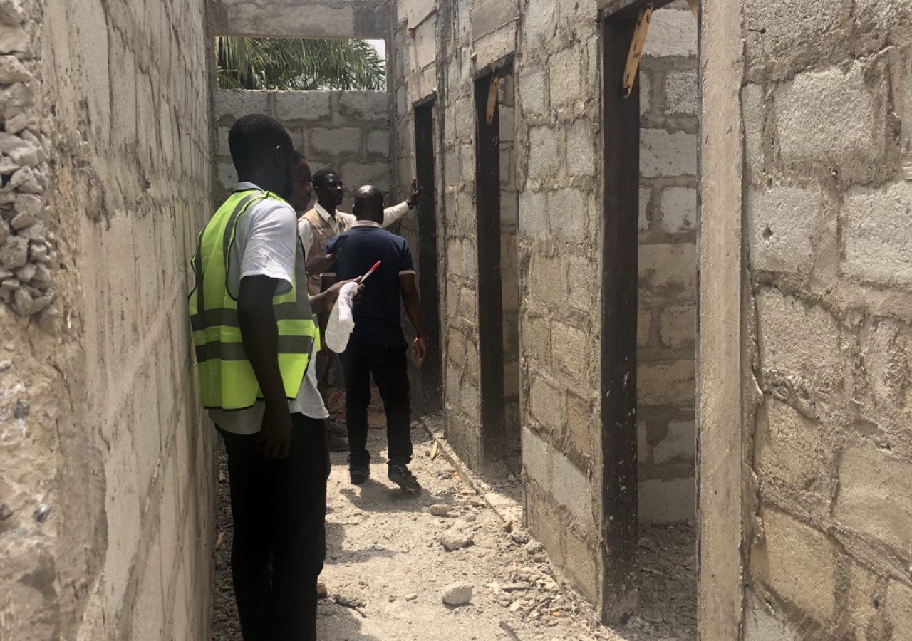 photo_5848226005556858001_y