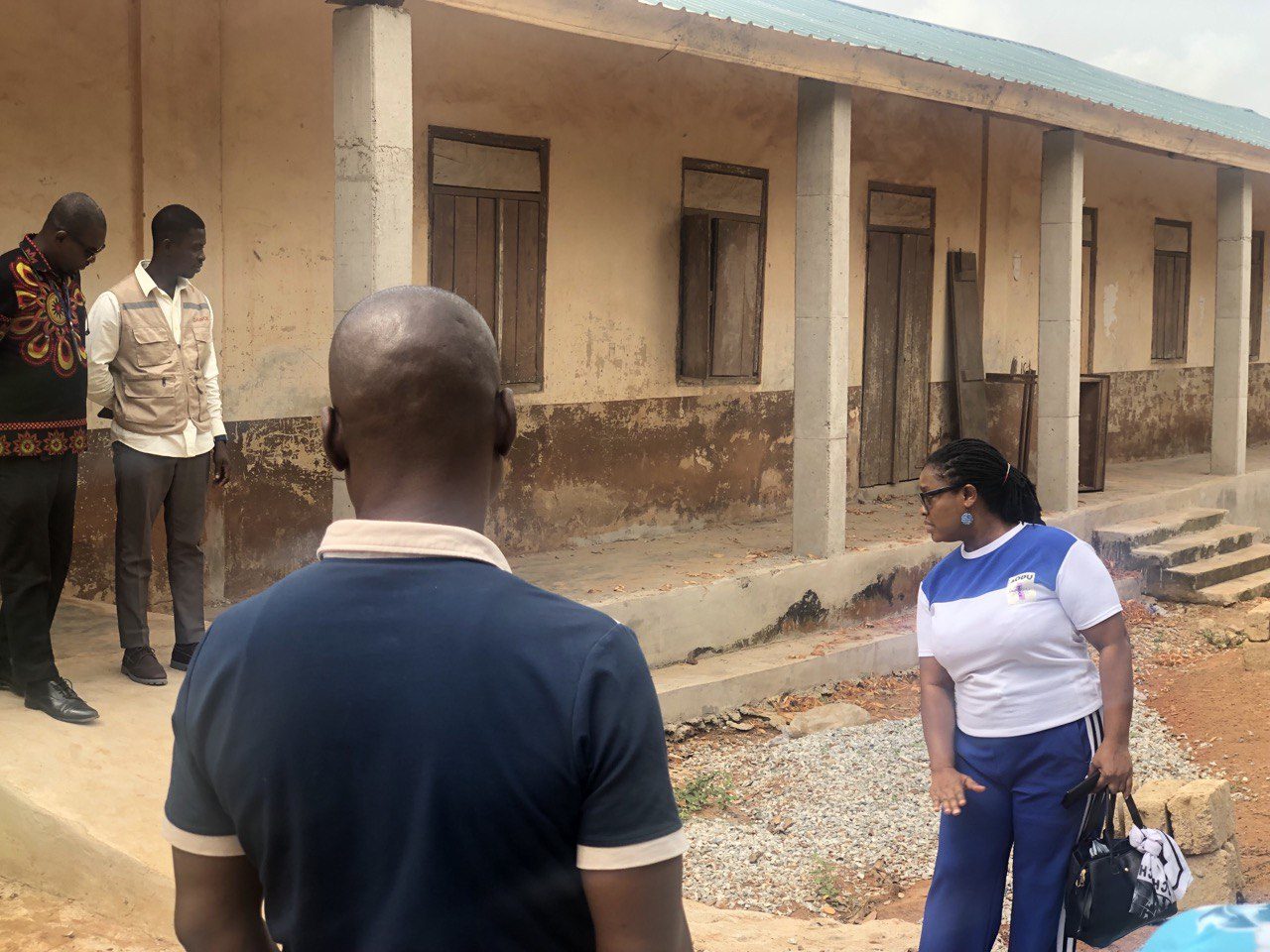 photo_5859233280887032858_y