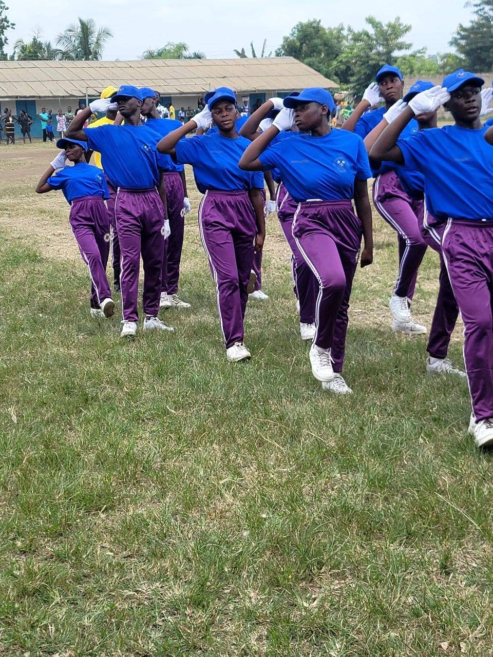 photo_5897722424151706805_y