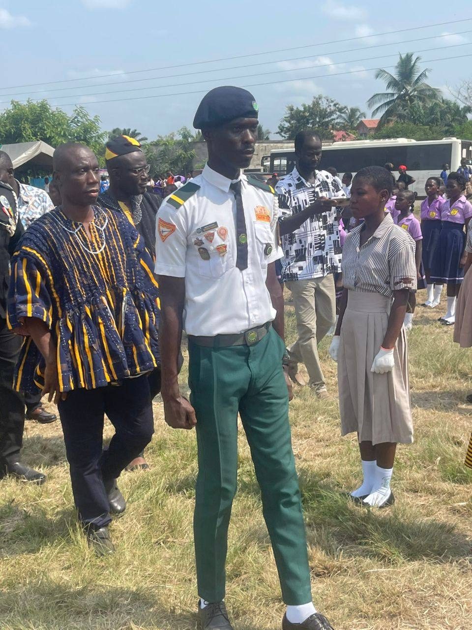 photo_5897722424151706811_y