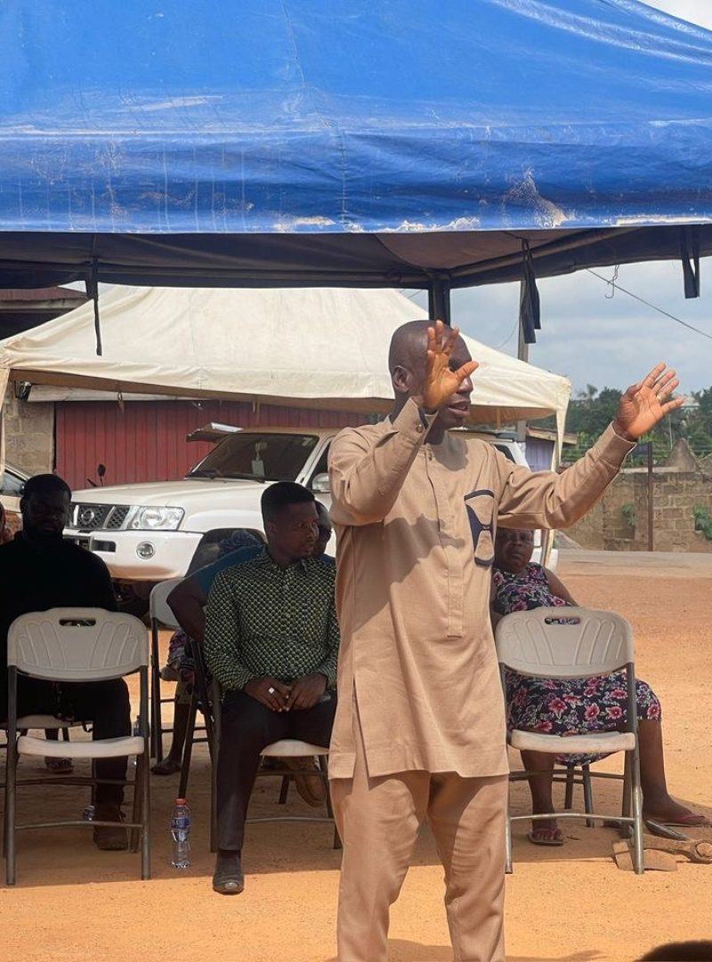 photo_5936180639356881681_y