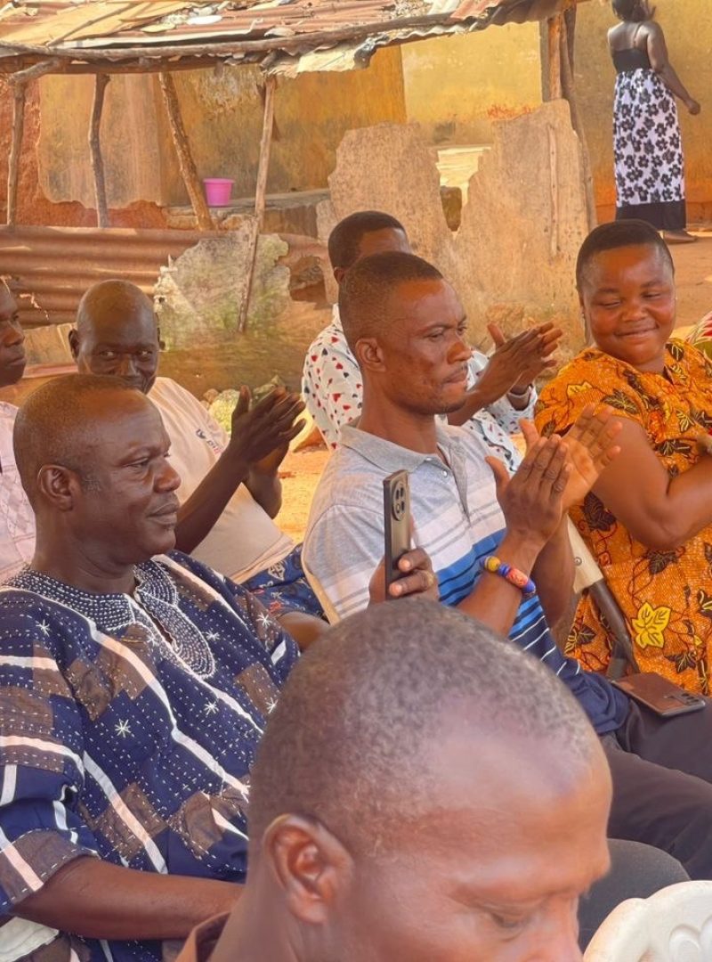 photo_5936180639356881697_y