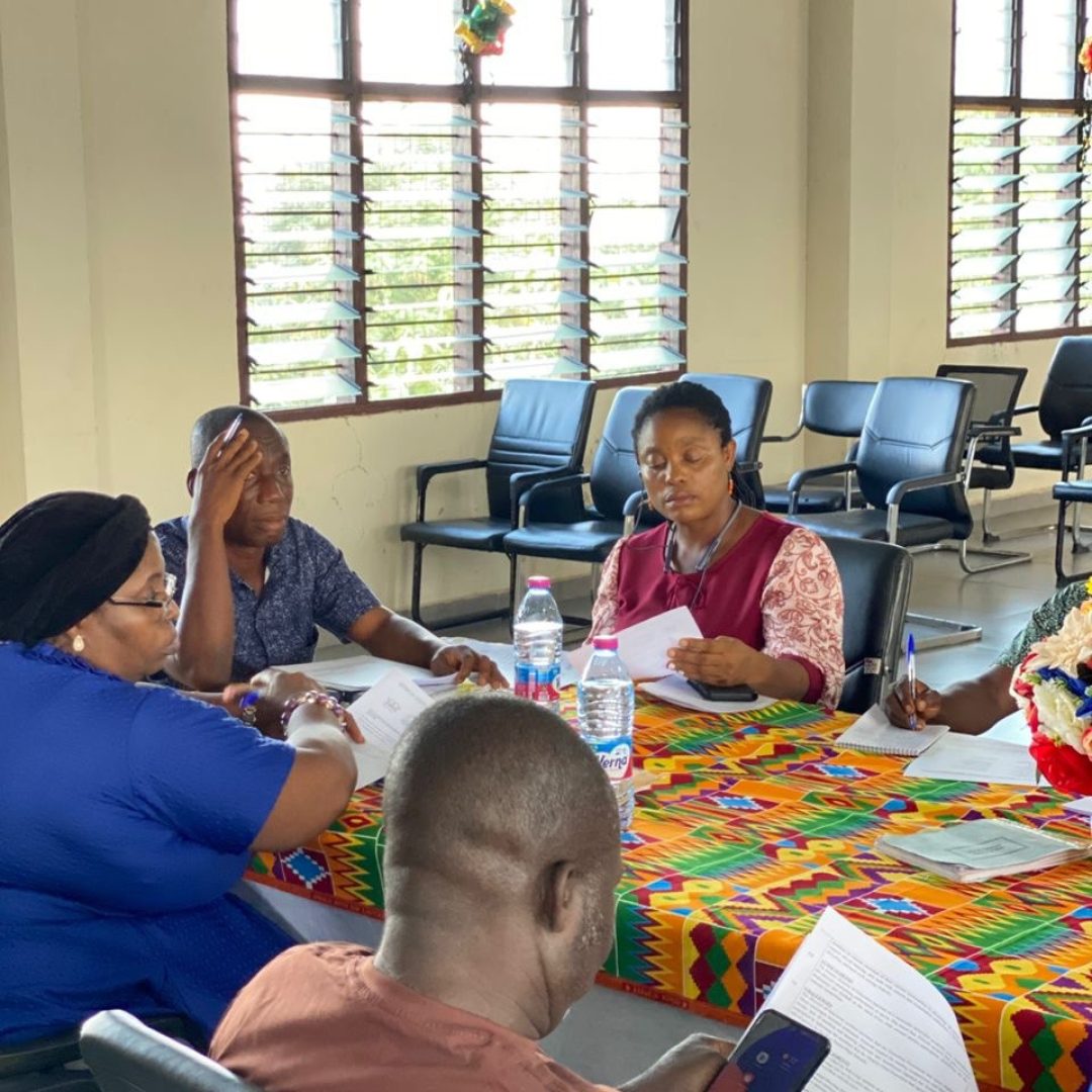 photo_5936180639356881724_y