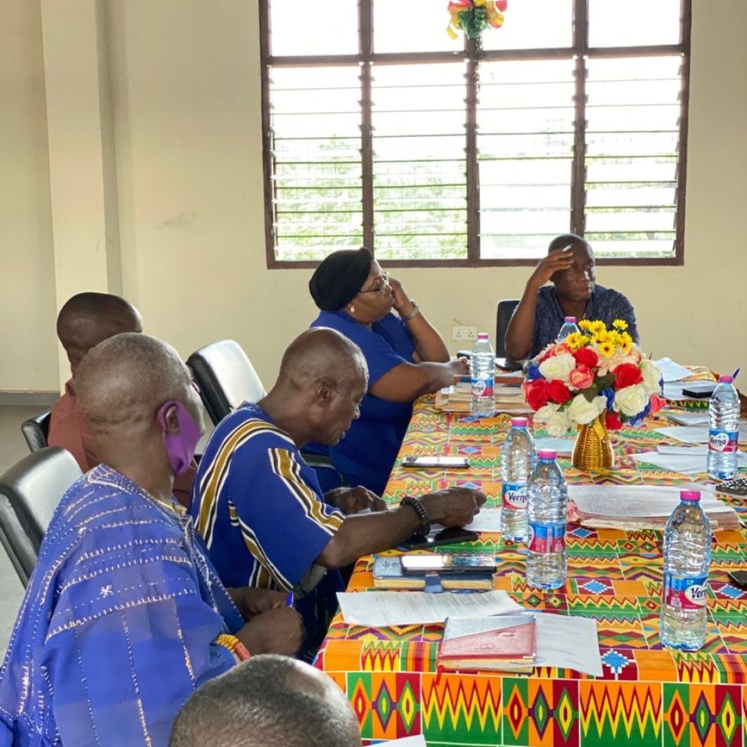 photo_5936180639356881727_y