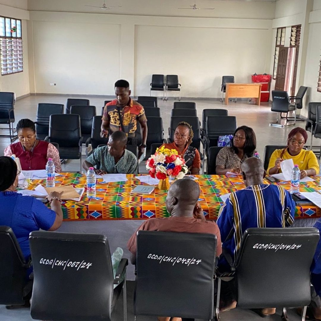 photo_5936180639356881732_y