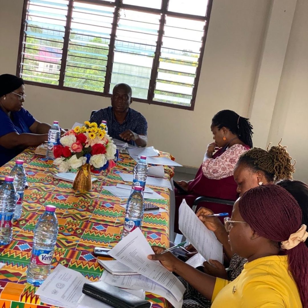 photo_5936180639356881735_y