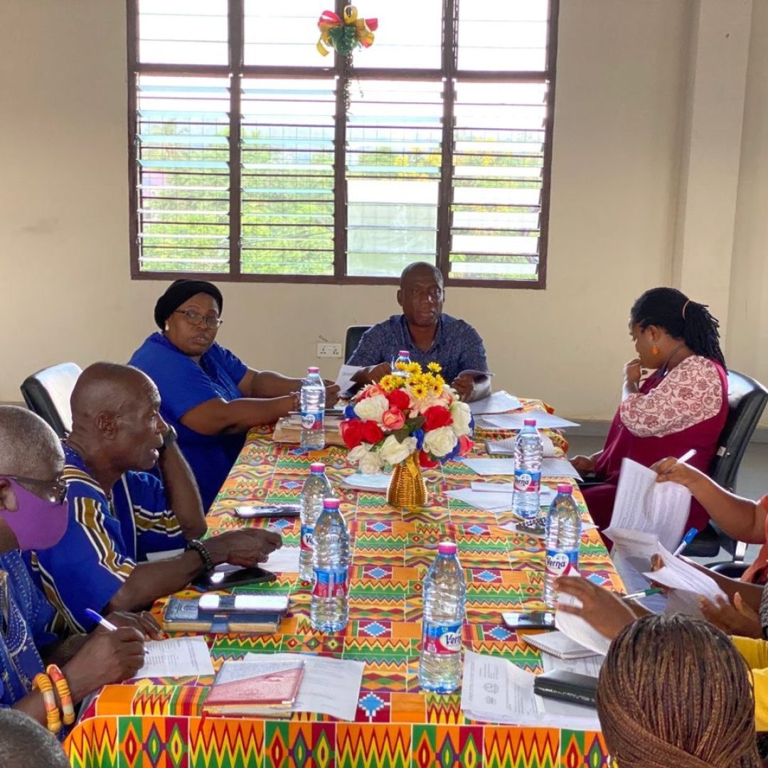 photo_5936180639356881736_y