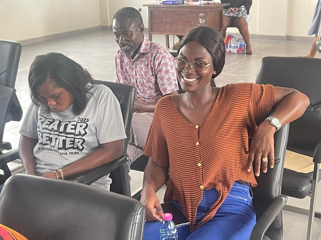 photo_5953923230861036553_y