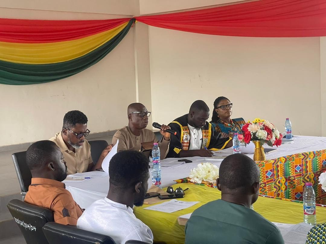 photo_5953923230861036556_y