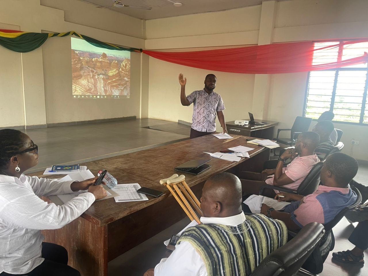 photo_5965227511769664869_y