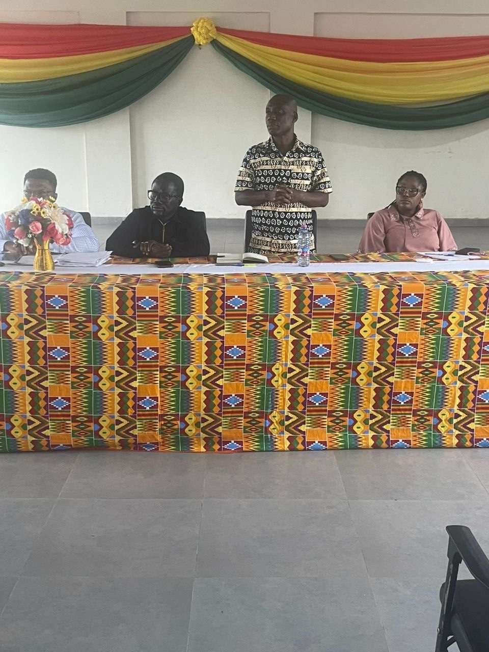 photo_5965227511769664890_y