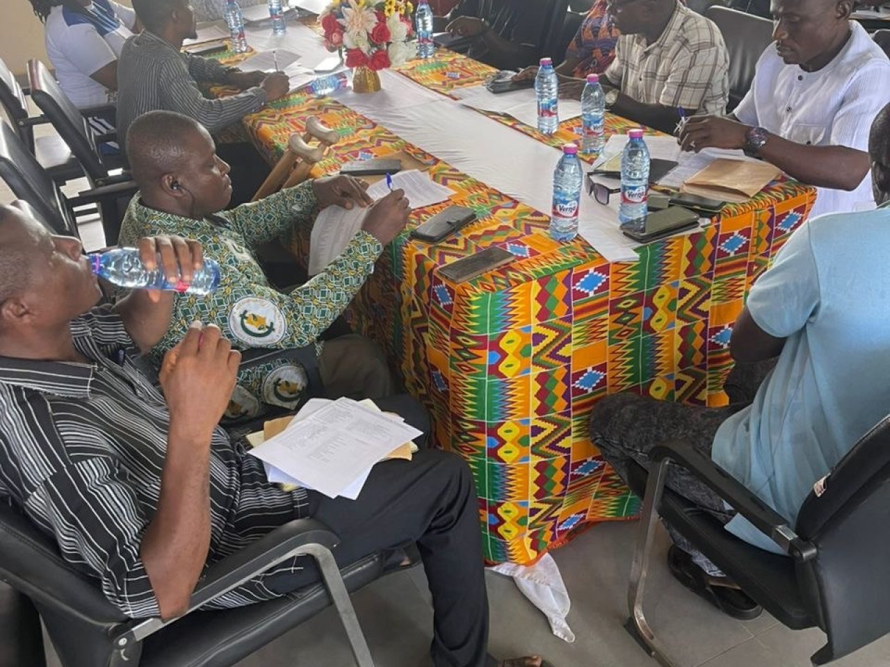 photo_5967479311583350123_y