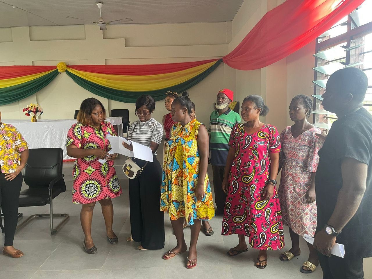 photo_5994790304243977003_y