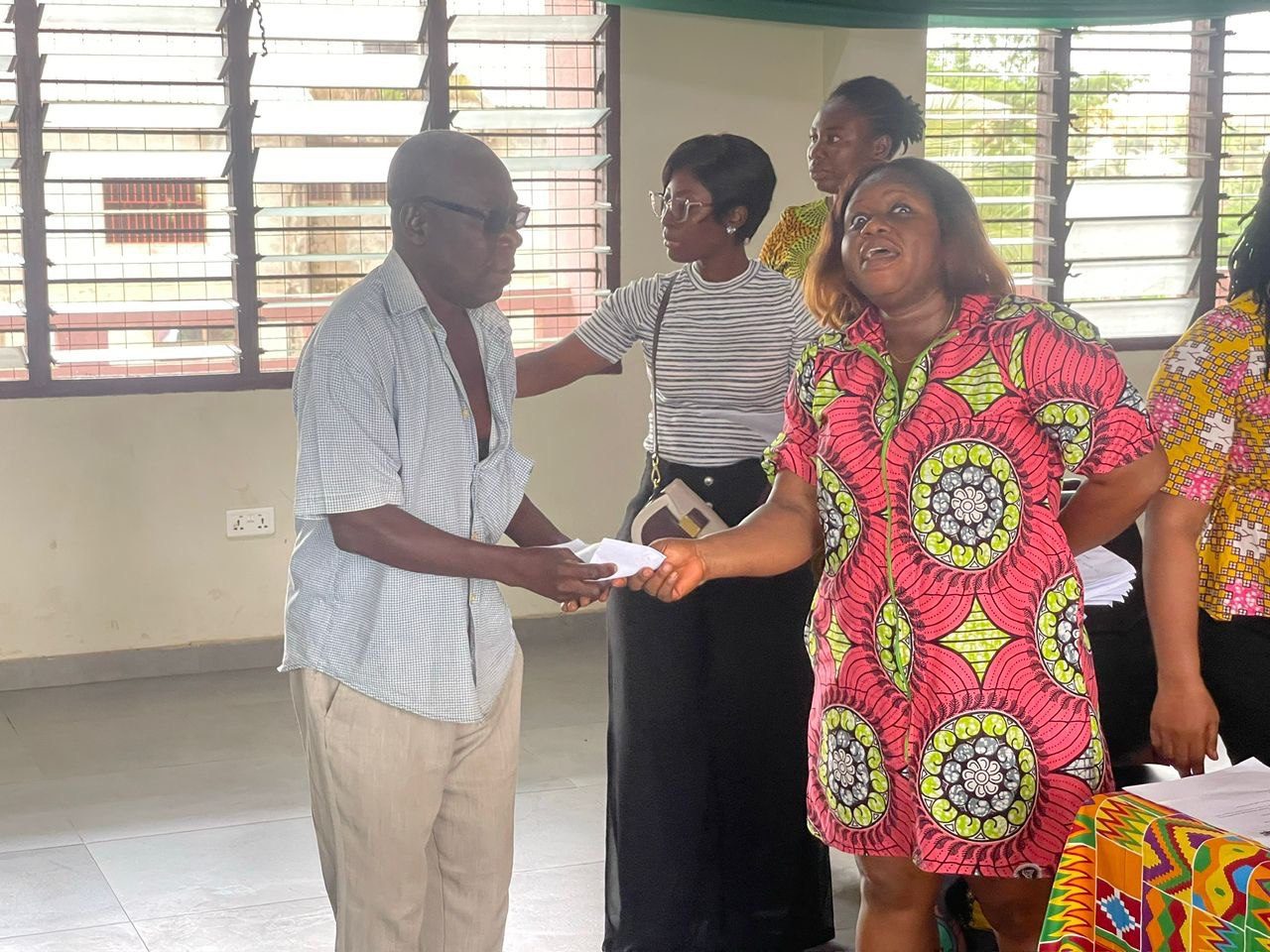 photo_5994790304243977007_y