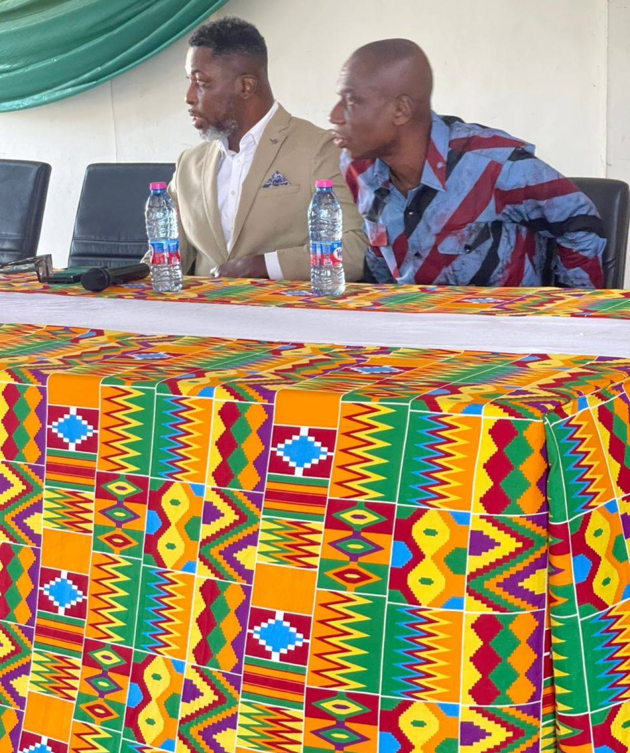 photo_6001594649132338337_y