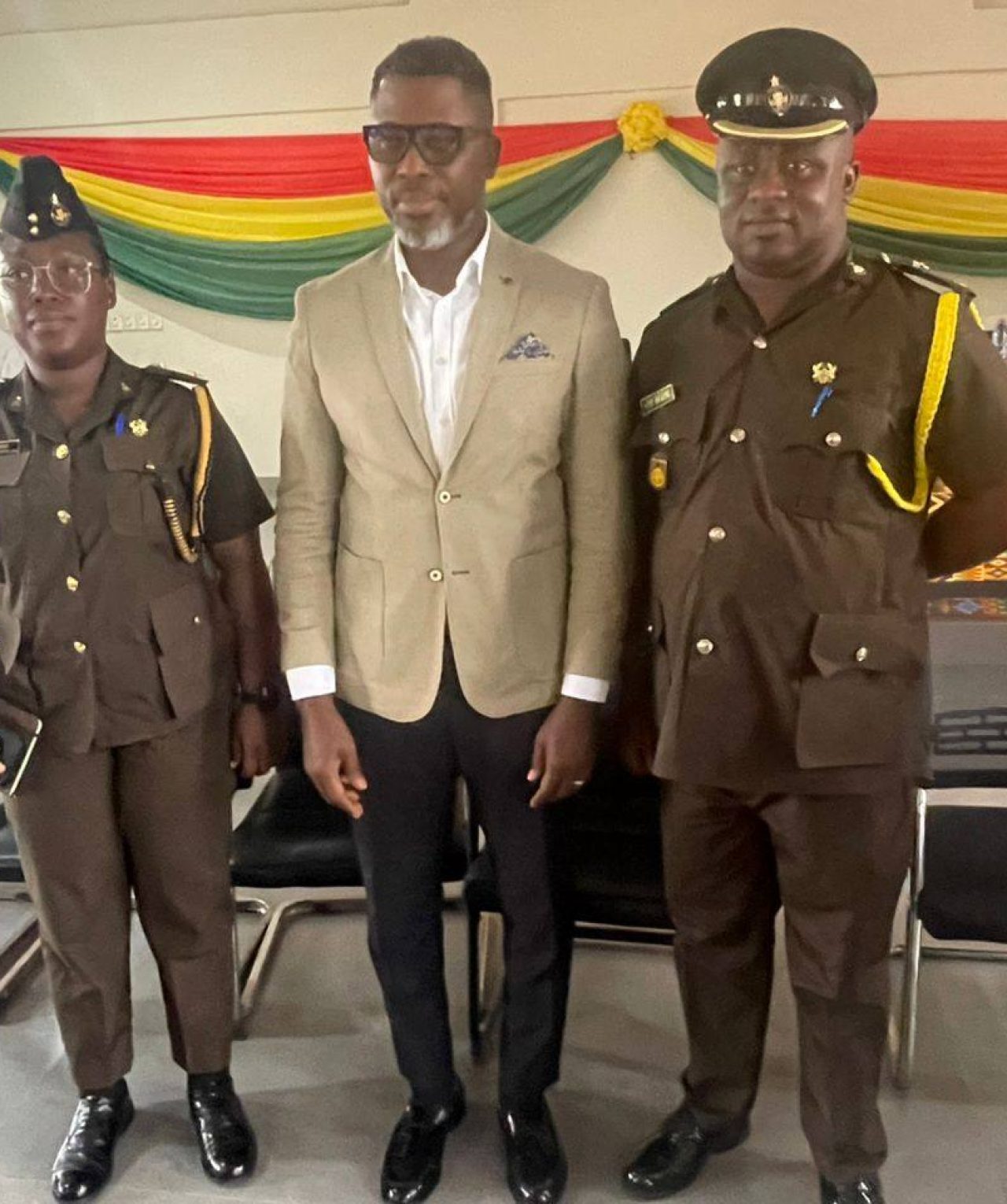 photo_6001594649132338344_y